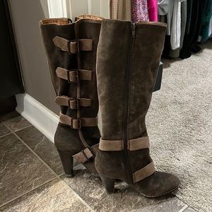 Sofft heeled boots - Size 6